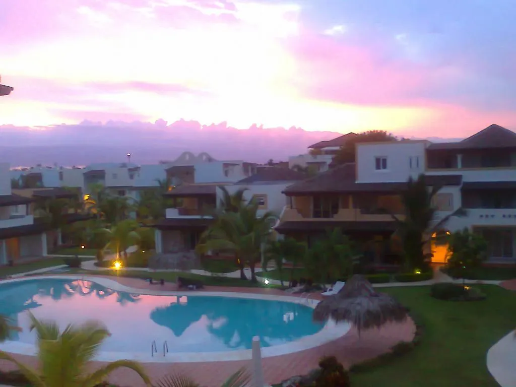 公寓式酒店 Tamarindo Residence 巴亚希贝